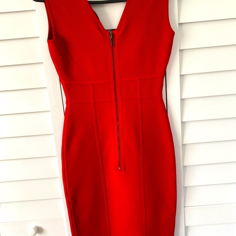 BCBG